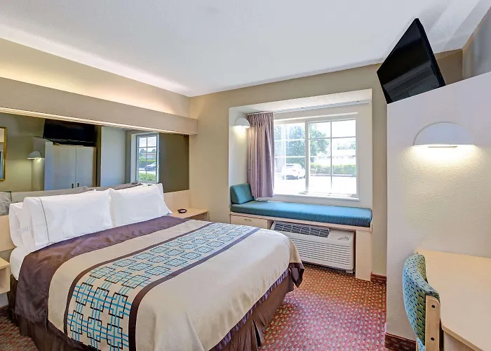 Microtel Inn & Suites By Wyndham Burlington