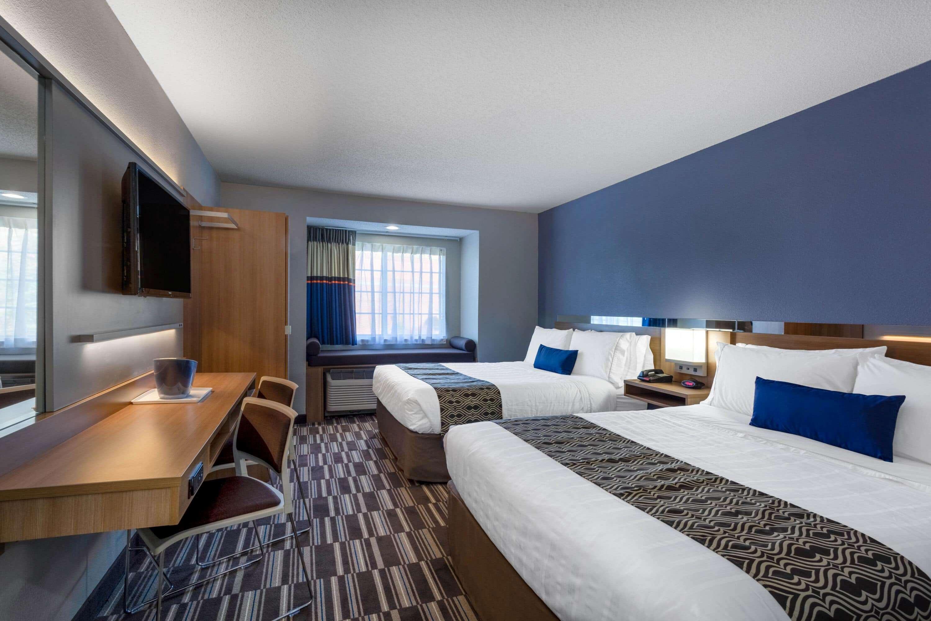 Microtel & By Wyndham 2* Burlington